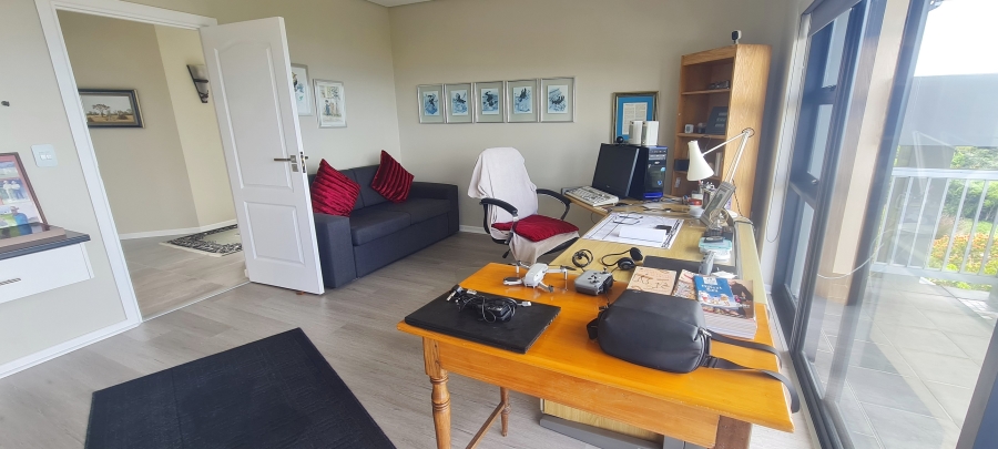 3 Bedroom Property for Sale in Village On Sea Western Cape
